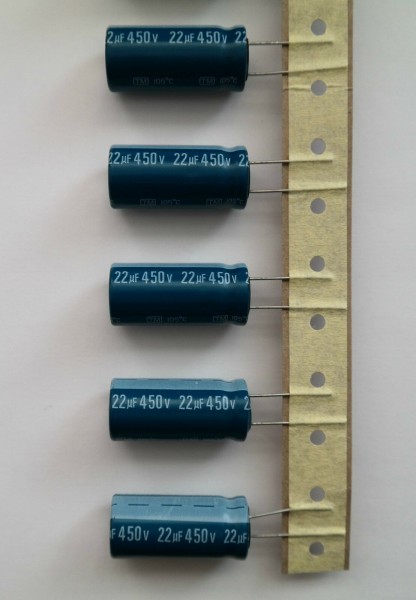 Jamicon Elko Capacitor 22UF 450V 105°C radial Lot mit 10 Stück