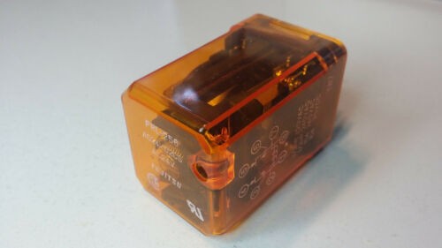 Fujitsu FRL-256 A024/02CS Relais Relay Wechselstromrelais Neu