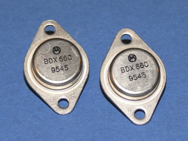 MOTOROLA BDX66C POWER Transistor Silizium PNP 120V 20A 150W TO3 Lot mit 2 Stück