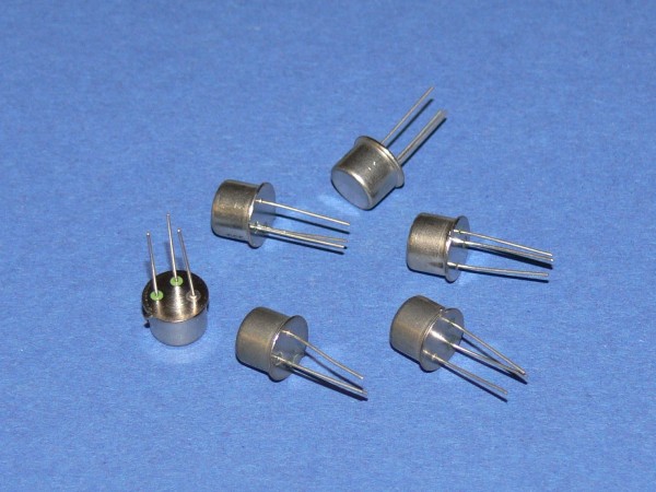 BC142 Transistor Lot mit 6 Stück