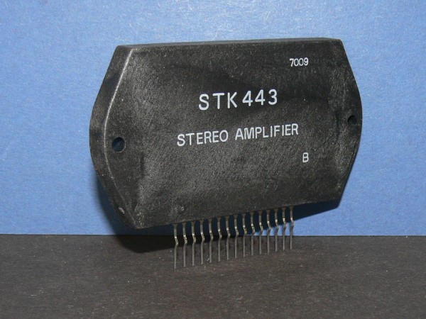 STK443 - STK 443 SANYO Hybrid Power Amplifier 2 channel Stereo 2x 25 Watt