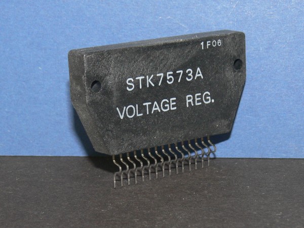 STK7573A SANYO Hybrid Chopper Dual Voltage Regulator IC 5V 1A / 24V 2A