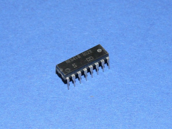 SIGNETICS NE645B Dolby B noise reduction circuit IC