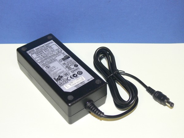 APD DA-48M12 Netzteil Gleichspannung stabilisiert 12V DC 4A Stecker 5,5 x 2,1 mm