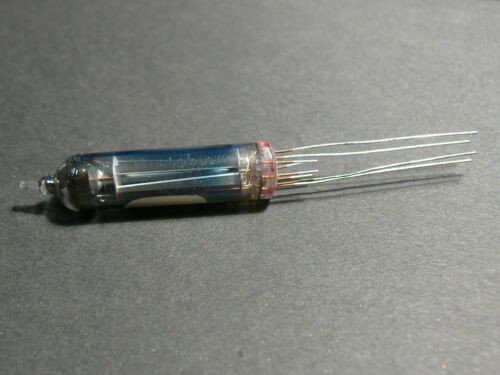 DM70 Röhre Tube Magisches Auge / Abstimmanzeige wie EM 70 neu