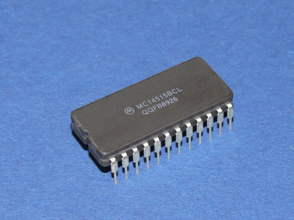 MOTOROLA MC14515BCL 4-bit Transparent Latch/4-to-16 Line Decoder ceramic MIL neu