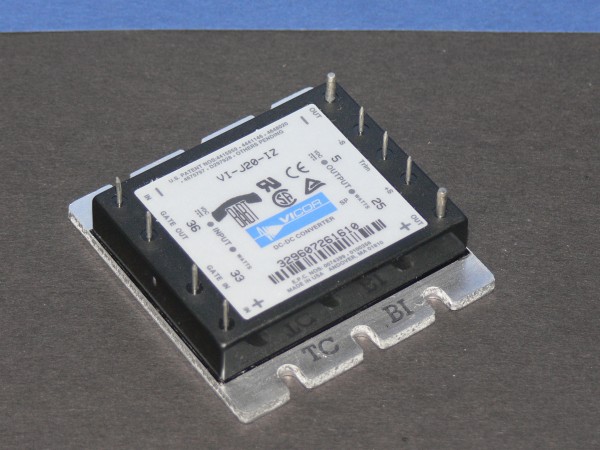 VICOR MI-A66-IU DC/DC Wandler / Converter In: 100V bis 400V Out: 420V 250Watt