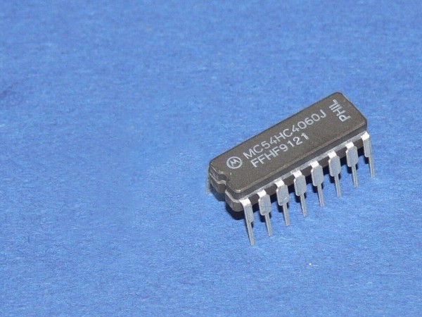 MOTOROLA MC54HC4060J IC CDIP-16 MIL 14-Stage Binary Counter with Oscillator