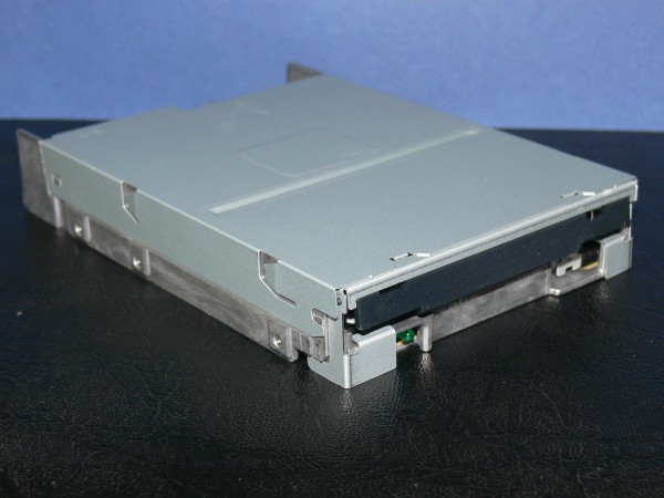 TEAC FD-235HG Floppy Disc drive Diskettenlaufwerk 3,5 Zoll
