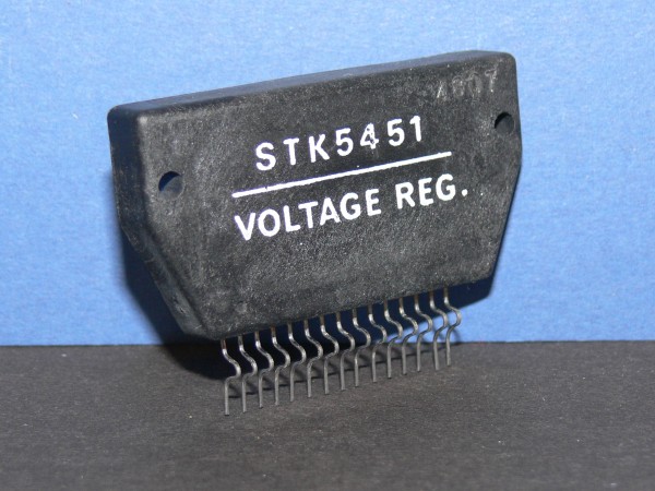 STK5451 STK 5451 SANYO Hybrid Voltage Regulator IC 16V 1A / 12V 1A / 11,9V 1,5A