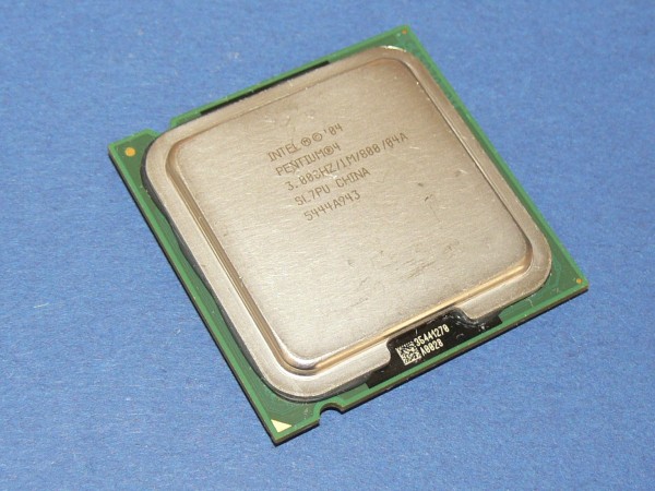 INTEL PENTIUM 4 SL7PU 3,00 GHz Prozessor CPU Sockel 775