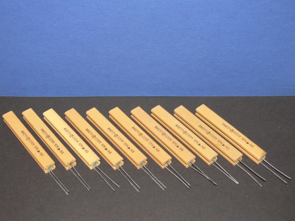CRL Hochlast Widerstand KKE17 220 Ohm 17 Watt für GRUNDIG Lot mit 10 Stück