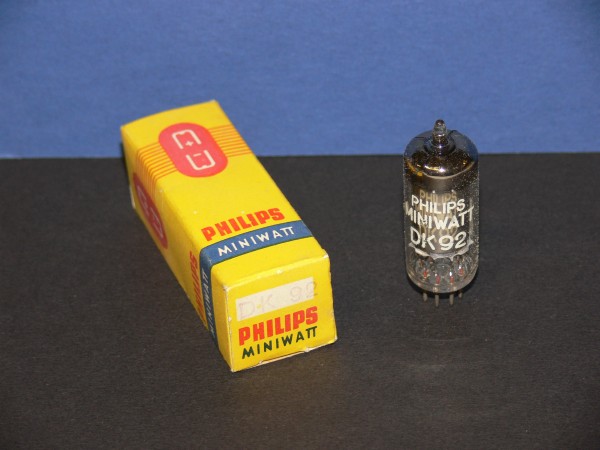 PHILIPS DK92 Röhre Tube Pentagrid-Converter Elektronenröhre für Bajazzo 53U NEU
