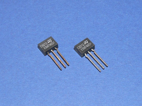 ESM740G1 STMicroelectronics Thyristor Lot mit 2 Stück