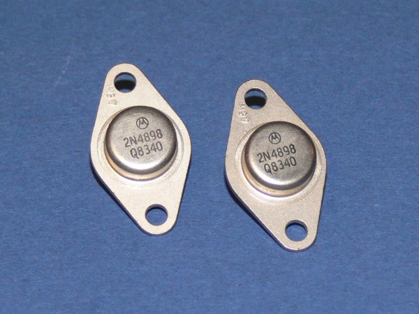 MOTOROLA 2N4898 POWER Transistor Silizium PNP 40V 4A 25W TO66 Lot mit 2 Stück