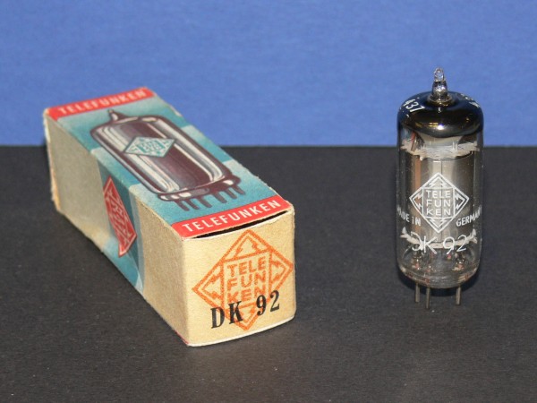 TELEFUNKEN DK92 Röhre Pentagrid-Converter Elektronenröhre für Bajazzo 53U NEU