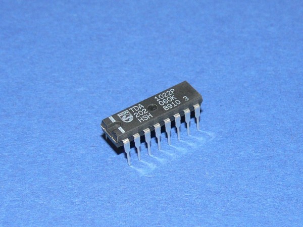 PHILIPS TDA1022P Audio Analog Signal Delay 5 - 500kHz IC Neu