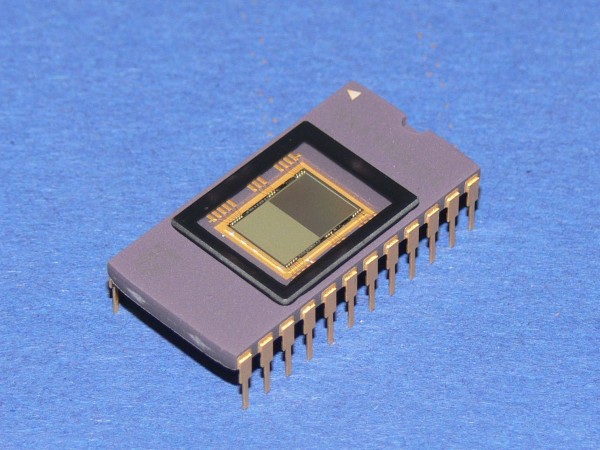 PHILIPS NXA1031/03 Area CCD Image Array, Camera Chip DIP24CG Vintage IC Gold